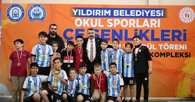 Yıldırım Belediyesi’nden okullara ‘Spor’ desteği