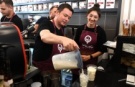 Gençlerin yeni buluşma noktası: Genç Kafe