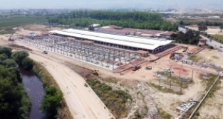 Bu tesis elektriğini güneşten üretecek