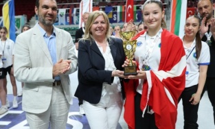 Spor şenliklerinde kardeşlik rüzgarı esti