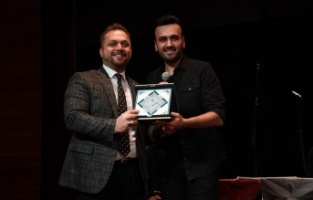 Necdet Kaya İnegöllülerin kulaklarının pasını sildi