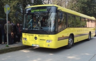 Öğrencilere Bursakart jesti