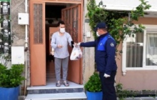 Vatandaş evinde Osmangazi hizmette