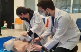 Liselere yönelik ‘Tıp Kariyer Kampı’nın başvuruları açıldı