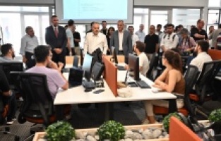 Gençler Bursa’nın geleceğini kodluyor