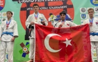 Osmangazili judoculardan tarihi başarı