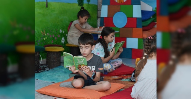 Yaz kurslarında çocuklar eğlenerek öğreniyor