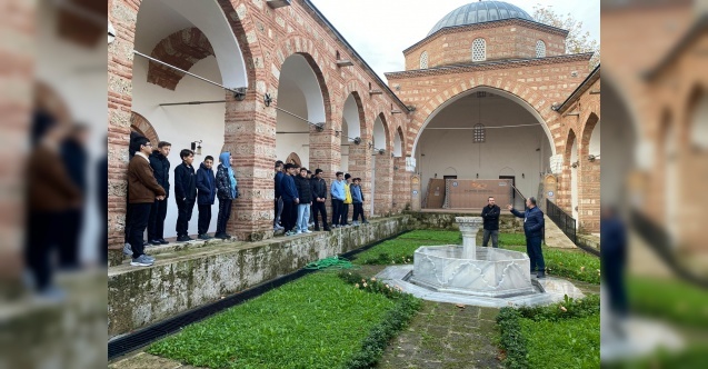 Yıldırımlı gençlerden tarihi yolculuk