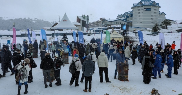 Uludağ zirvesinde 'Gençlik Buluşması'